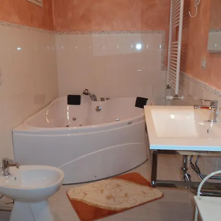فندق مبيت وإفطار Giardini Di Corte 3*